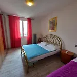 3 Rooms Station Central Free Parking